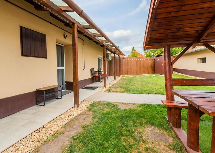 Dio Vendeghaz * Mezőkövesd